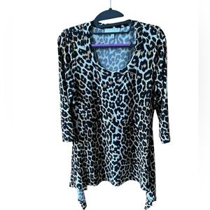 Chaus Leopard Print Women's handkerchief top